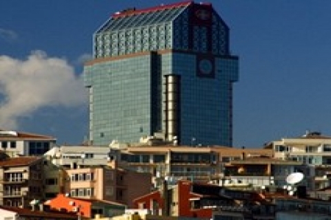 İstanbul'u kimliksiz kentleşme çirkinleştiriyor!