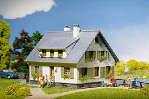 Vakıflar Kadıköy 'de 30 yıllığına bahçeli ev kiraya verecek!