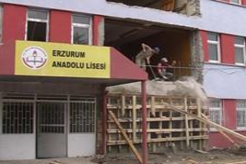 İstanbul'da 136 okul daha güçlendirilecek