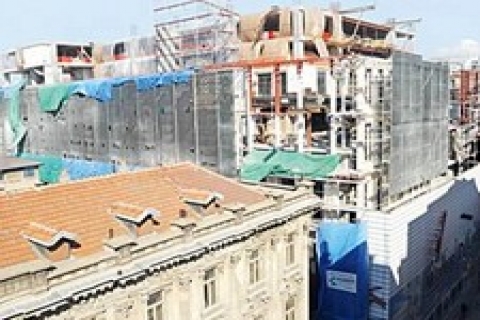 Demirören AVM'nin projeye uygun olmayan katları traşlanacak!