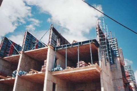 Muş'ta inşaat sektörü zor günler geçiriyor