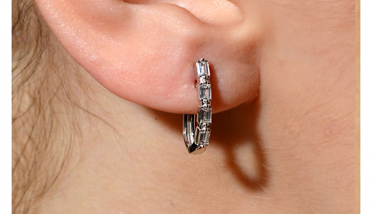 Altın suyolu küpeler 2 bin 247 TL den başlıyor! Görenlerin aklı kalıyor! Elizi 24 Ocak 2023 fiyat listesi