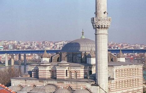 Zal Mahmut Paşa Külliyesi restore ediliyor!