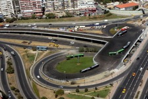 Yol çalışmaları bitmiyor, İstanbullular dertli!