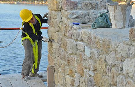 Phokaia Antik Kenti'nde kazı ve restorasyon çalışmaları sürüyor!