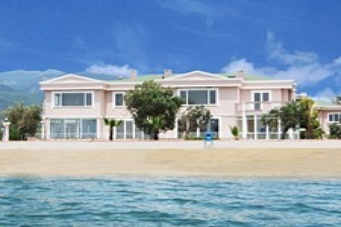 Altınoluk Denizevler Sitesi 'nde 110 metrekare 3+1'ler 175 dolar!