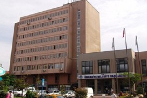 Ümraniye Belediyesi, kat karşılığı Kültür Merkezi yaptıracak!