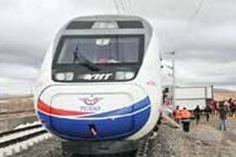 10 yıl içinde 4 yeni yüksek hızlı tren hattı yapılacak!