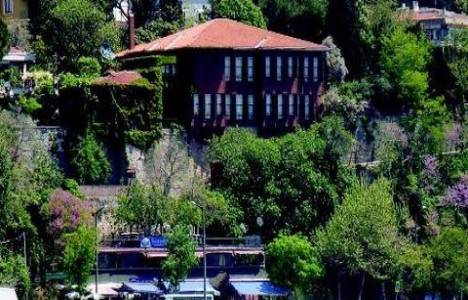 Selahattin Beyazıt 'ın yalısı 40 milyon lira ucuza satıldı!