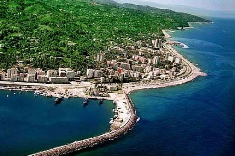 Rize'de 1 milyon TL'ye çay bahçesi!