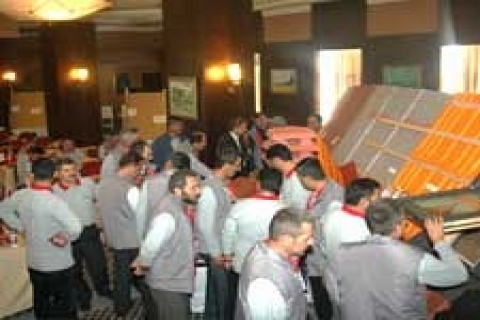 Kılıçoğlu Kiremit çatı ustalarını 'klüp'te buluşturdu!