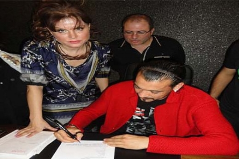 Galatasaraylı Servet Çetin, Orca ile iş merkezi ve villa yapacak!