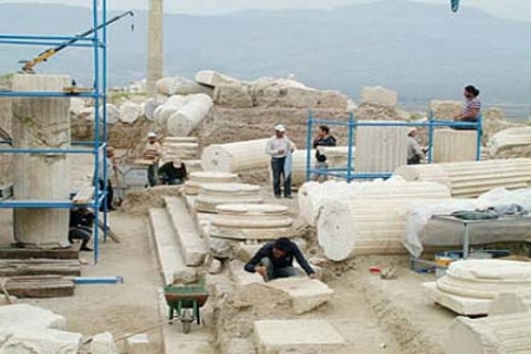 Denizli Laodikya Antik Kenti'nde en büyük Zeus kutsal alanı ortaya çıkarılıyor! 