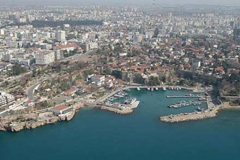 Antalya'da Teniz-1 Örnek Sitesi'nde 120 bin TL'ye icradan satılık daire! 
