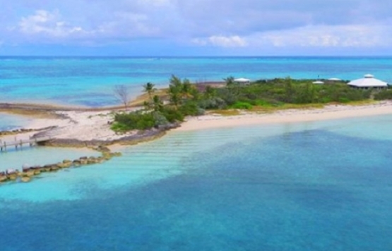 Dünyanın en ilginç adaları satışa çıktı!