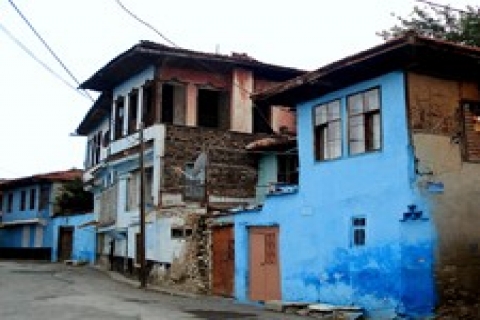 Manisa Kula Evleri, Marshall Boya ile renkleniyor!