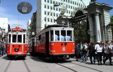 İstanbul tramvayları yüz yaşında!