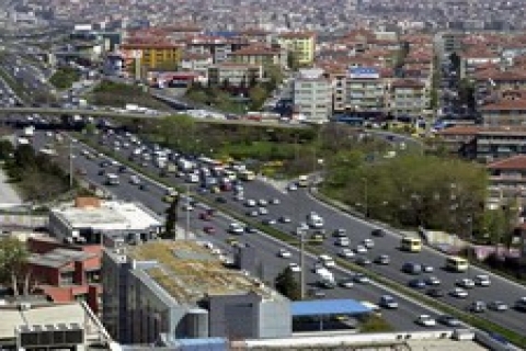 TEM ve E5 'e cepheli 141 binanın dış cephesi yenilenecek!