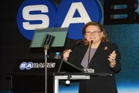 Güler Sabancı, evinin elektriğini kendisi üretecek!