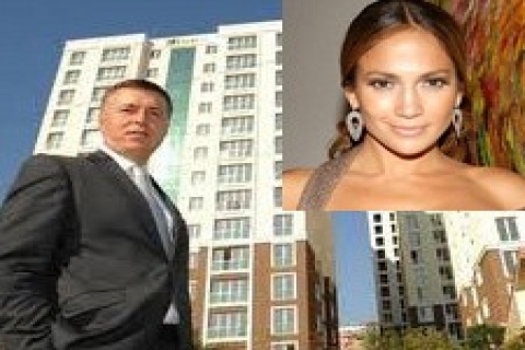 Fiyapı Jennifer Lopez'i Richa için ikna etmeye çalışıyor!