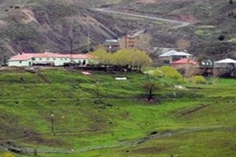 Askeri tesislere izin çıkmadı!