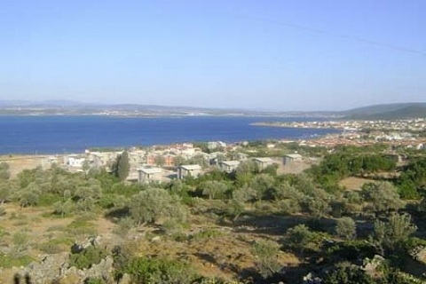 İzmir Urla'da 1 milyon TL'ye icradan satılık düğün salonu ve restoran!