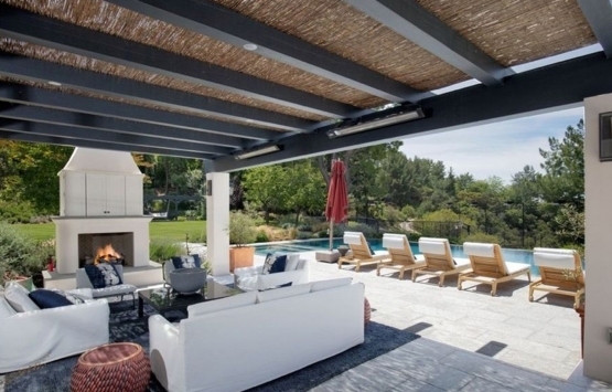 Justin Bieber ve Hailey Bieber Beverly Park ta 25.8 milyon dolara malikane aldı!