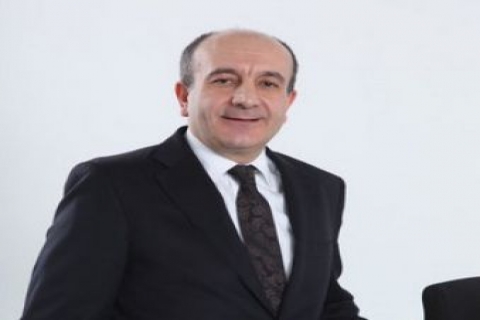Ali Ağaoğlu ndan CHP ye: Bir ev satmayla egemenlik gider mi?