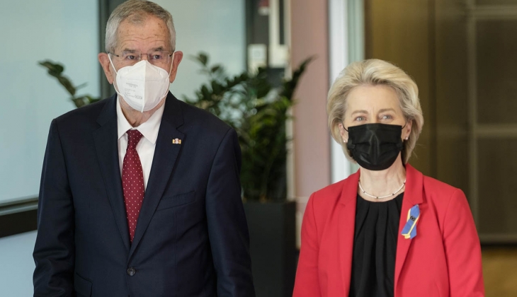 Rusya'nın doğal gaz hamlesi sonrası AB rotayı Okyanus Ötesi'ne çevirdi