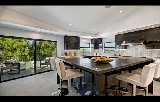 Mychal Kendricks Studio City de 2.1 milyon dolara ev aldı!