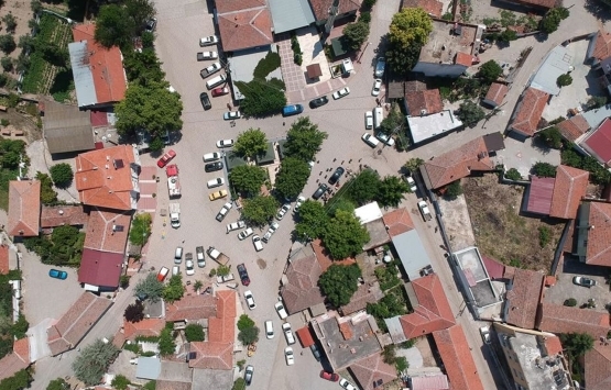 Özcan Kaçar dan Manisa Kırkağaç taki Kurşuncu Hanı nın kiraya verilmesine tepki!