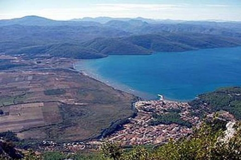 Muğla'da satışa çıkan otel, koy ve adalar elde kaldı!