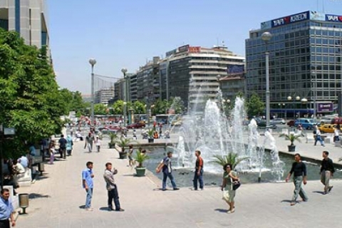 Ankara Kılzılay Caddesi'nde 135 binanın cephesi değiştirilecek!