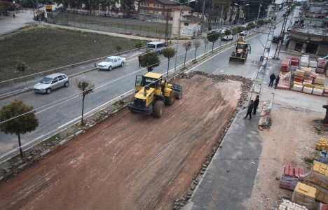 Hatay'ın 15 ilçesinin yol sorunu çözüldü!