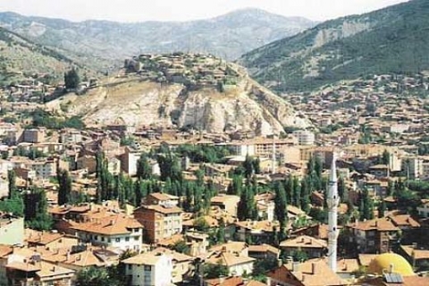 İskilipli Atıf Hoca'ya anıt mezar yapılıyor!