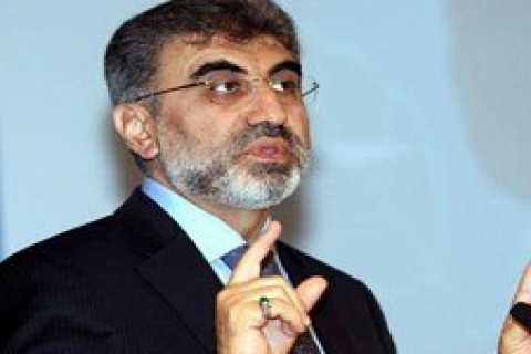 Taner Yıldız: HES'leri satmıyoruz, devrediyoruz!