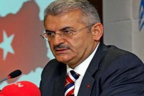 Binali Yıldırım: 3. köprü ihalesi bu ay içinde olabilir!