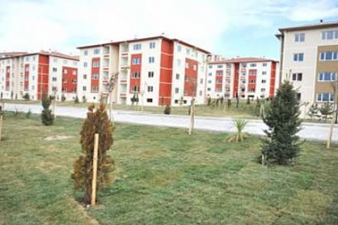 TOKİ Kütahya Simav'da 64 konutu 58 bin TL'den satışa sunuyor! 286 TL taksitle! 