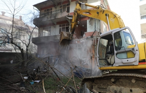 Eyüpsultan da riskli yapılar ortadan kaldırılıyor!