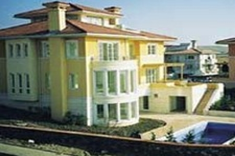 TOKİ, jandarmanın Zekeriyaköy'deki arsasını devraldı