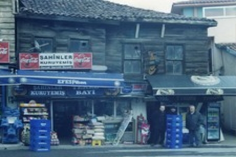 Beykoz Yalıköy'de satılık ahşap konut!