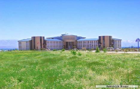  Yüzüncü Yıl Üniversitesi'nde prefabrik derslikler hazır!