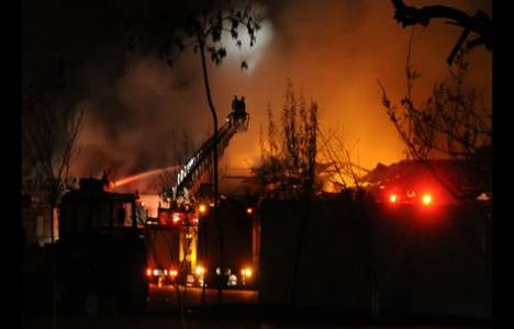 Düzce'de çıkan yangında 6 ev kullanılamaz hale geldi!