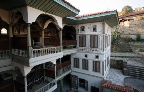 Ertuğrul Günay Çakırağa Konağı'nın restorasyonunu beğenmedi! 