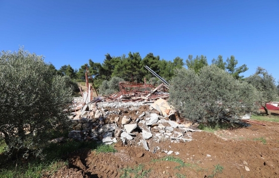 Buca da kaçak villalara yıkım şoku!