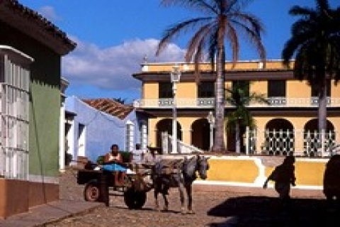 Küba'da inşaat sektöründe işten çıkarmalar başladı