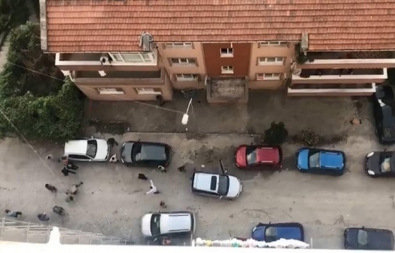 Zonguldak'ta inşaat işçileri ile esnaf birbirine girdi!