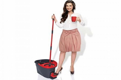 Vileda, 20. yılını Easy Wring & Clean pedallı temizlik seti ile kutluyor!