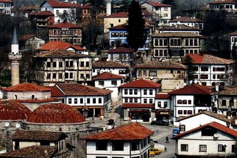 Safranbolu Belediyesi'nden satılık arsa! 2 milyon 550 bin TL'ye!