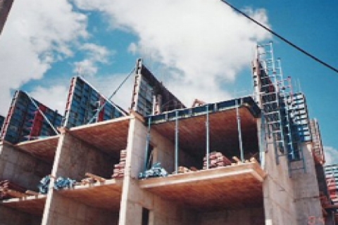 Antalya'da Ekim'e kadar inşaat yapmak yasak